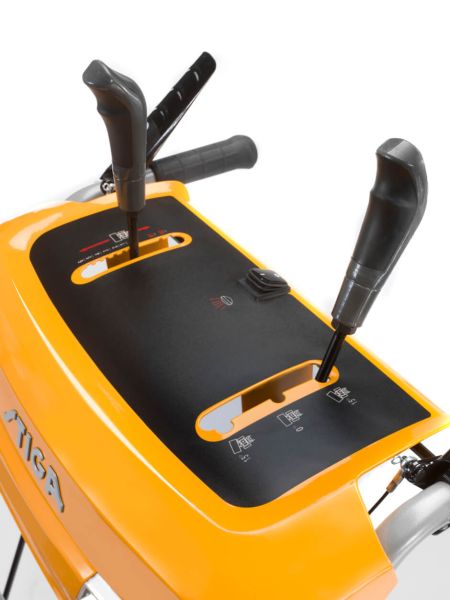 Підмітальна машина бензинова самохідна STIGA SWS800GE