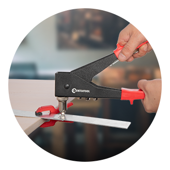 Працює з алюмінієвими заклепками