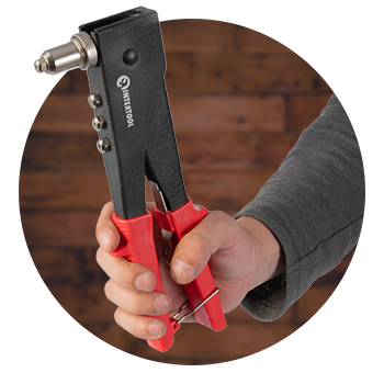 Працює з алюмінієвими заклепками