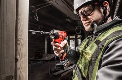 Гвинтокрут акумуляторний 1/4" HEX MILWAUKEE, M12 FID2-0, 170Нм