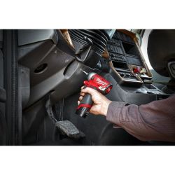 Гайкокрут акумуляторний 1/4" MILWAUKEE, M12 FIW14-0, 136 Нм