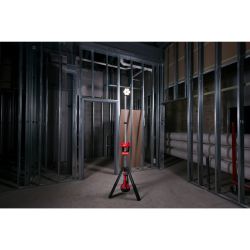 Прожектор світлодіодний акумуляторний MILWAUKEE M18 SAL-502B (ЗП+2ак.Х5Аг)