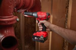 Гайкокрут акумуляторний 1/2" MILWAUKEE, M18 ONEIWF12-502X, 300Нм (+ заряд.пристрій, 2 акум.Х 5Аг, HD