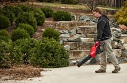 Повітродувка акумуляторна безщіткова з двома батареями M18 F2BL-0 MILWAUKEE