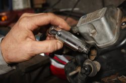 Головка хромована 3/8'' MILWAUKEE, для свічок запалювання, 20,8мм