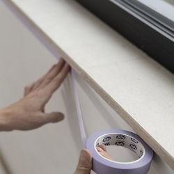 HPX 4760 - 24мм х 45м - малярська стрічка  для делікатних поверхонь та чітких контурів