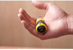 Викрутка Cushion Grip довжиною 45 мм з жалом, що розширюється під шліц SL 6.5 STANLEY STHT16147-0