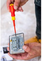 Набір з семи ізольованих викруток для електриків FatMax VDE 1000V STANLEY STHT60031-0